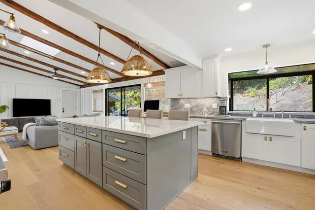 $2,099,000 | 1049 Scots Lane, Walnut Creek, CA 94596