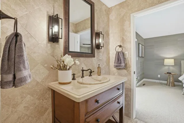 $2,099,000 | 1049 Scots Lane, Walnut Creek, CA 94596