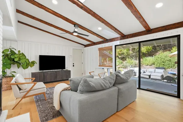 $2,099,000 | 1049 Scots Lane, Walnut Creek, CA 94596