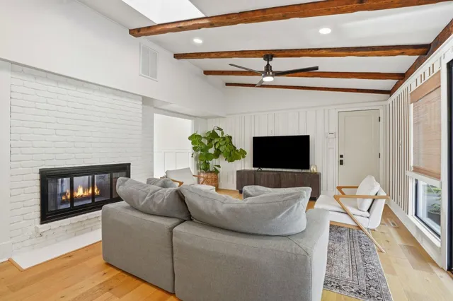 $2,099,000 | 1049 Scots Lane, Walnut Creek, CA 94596