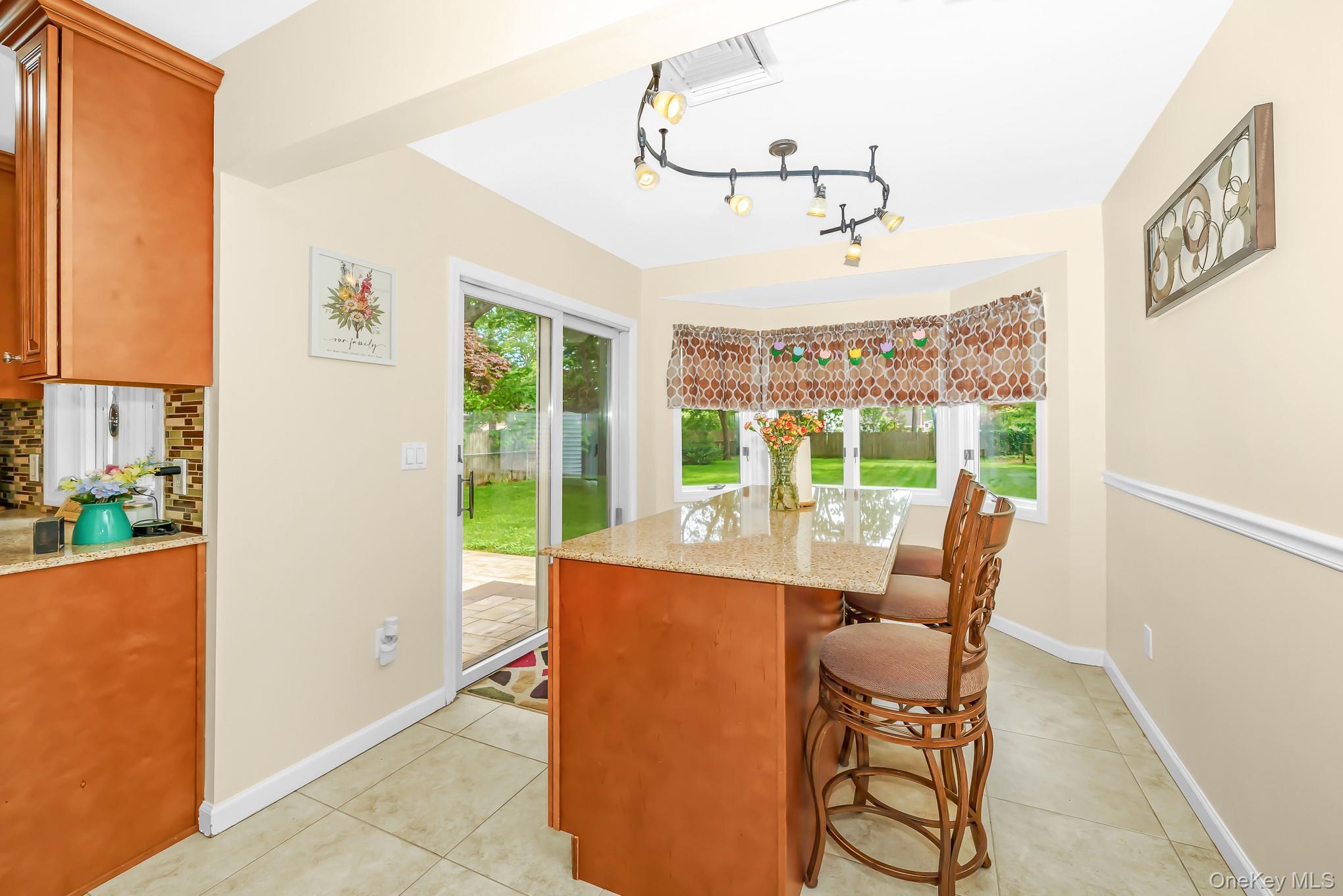 20 Amherst Street Islip, NY 11751 - Photo 11 of 29