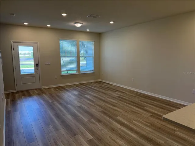 $2,700 | 6424 Tabebuia Parkway, Winter Garden, FL 34787