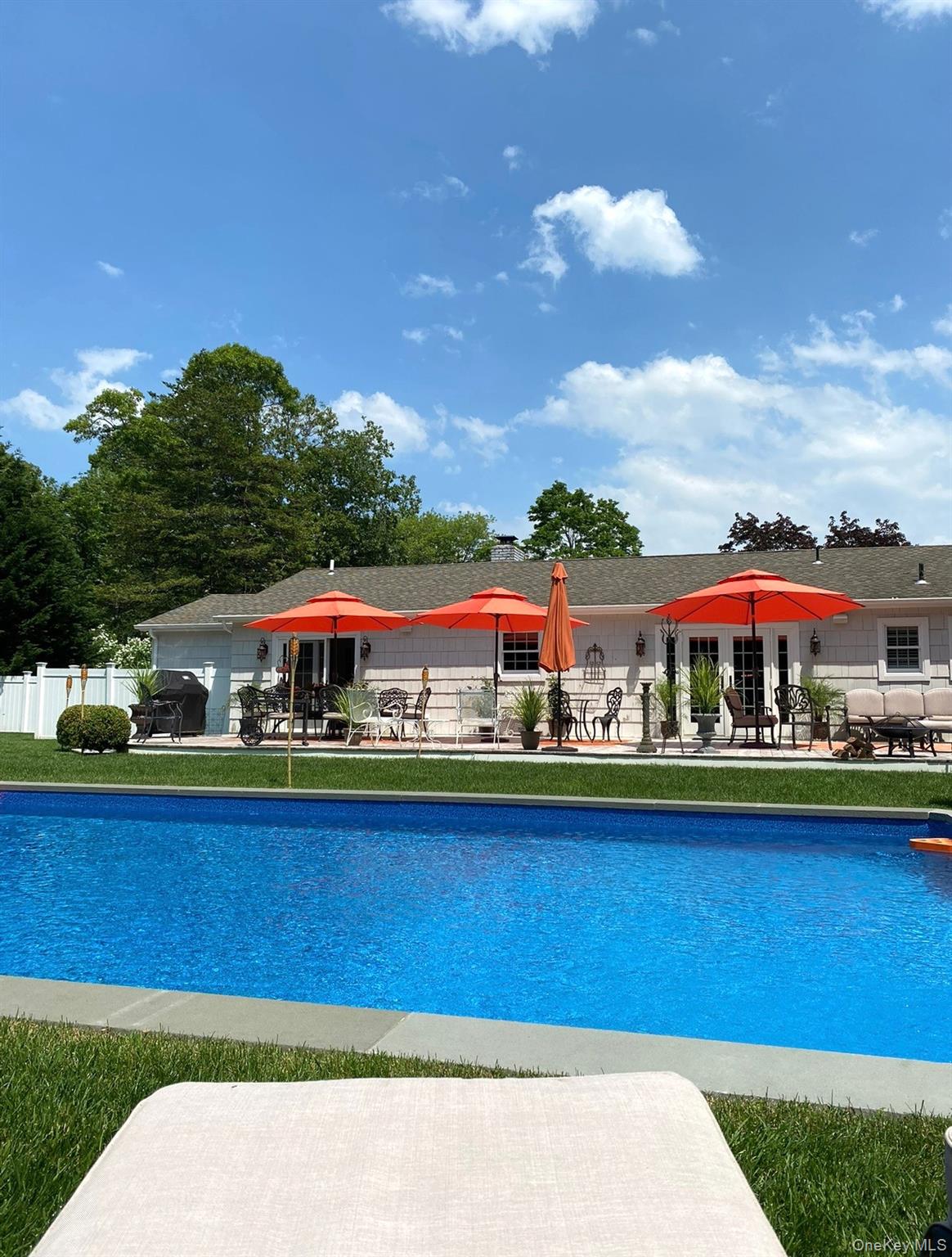 79 Jagger Lane Westhampton, NY 11977 - Photo 27 of 32