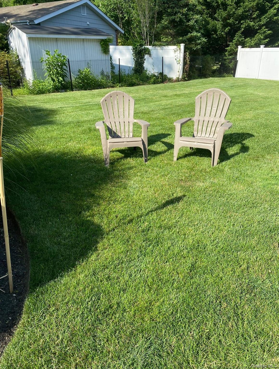 79 Jagger Lane Westhampton, NY 11977 - Photo 30 of 32