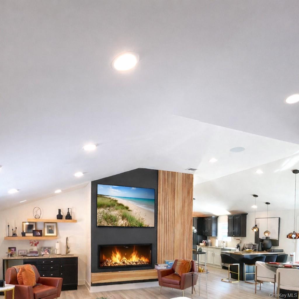 79 Jagger Lane Westhampton, NY 11977 - Photo 4 of 32