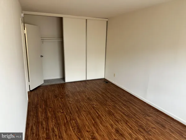 $250,000 | 9636 Hagel Circle, Unit 27/E, Lorton, VA 22079