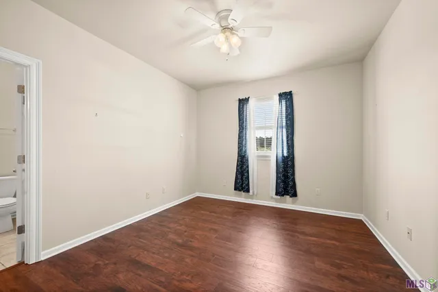 $337,000 | 11372 Pleasant Knoll Drive, Denham Springs, LA 70726