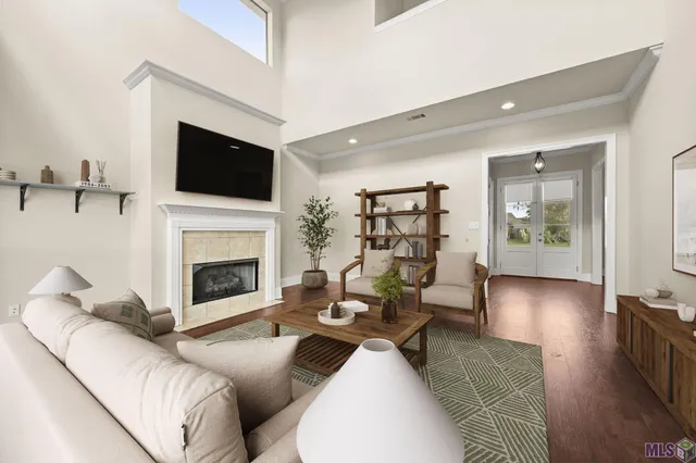 $337,000 | 11372 Pleasant Knoll Drive, Denham Springs, LA 70726