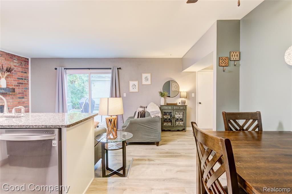 697 Hamlet Road Auburn Hills, MI 48326 - Photo 23 of 50 Gallery Image 23