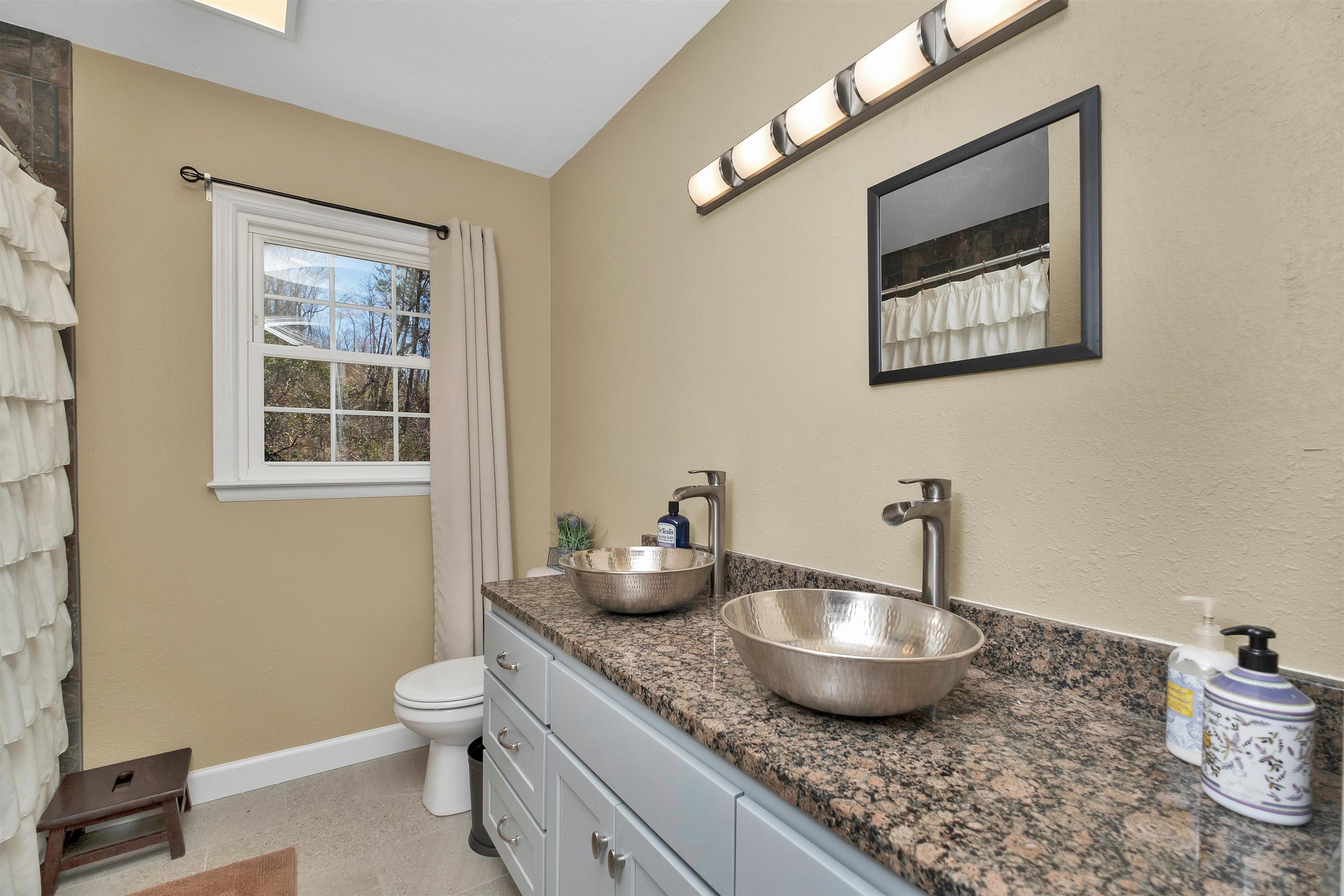 698 Fortune Road Nebo, NC 28761 - Photo 10 of 28 Gallery Image 10