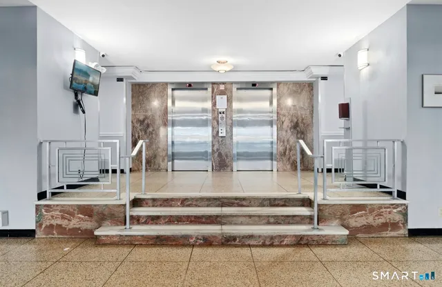 $227,000 | 71 Strawberry Hill Avenue, Unit 515, Stamford, CT 06902