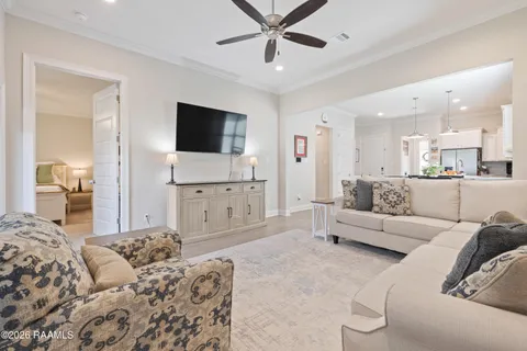 $240,000 | 321 Adry Lane, Youngsville, LA 70592
