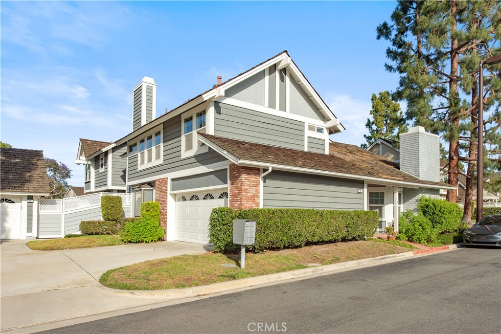 19 Alabaster Irvine, CA 92614 - Photo 1 of 27