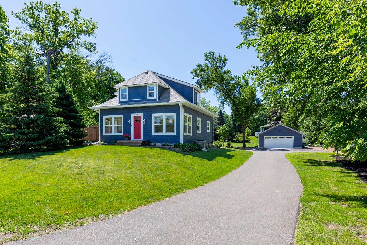 25525 Smithtown Road Excelsior, MN 55331 - Photo 1 of 22