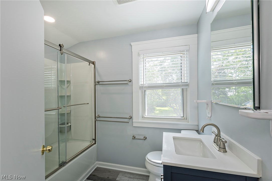 1411 Belrose Road Mayfield Heights, OH 44124 - Photo 26 of 50 Full Bath Second Floor