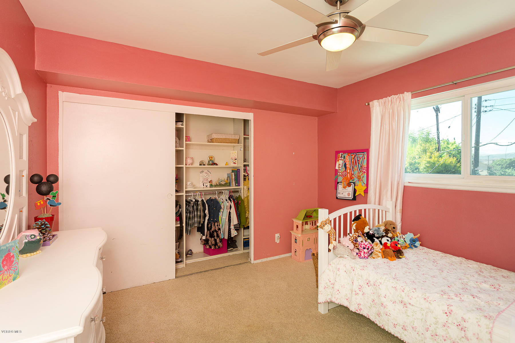 648 Appleton Road Simi Valley, CA 93065 - Photo 28 of 42 a view of a room with gym equipment