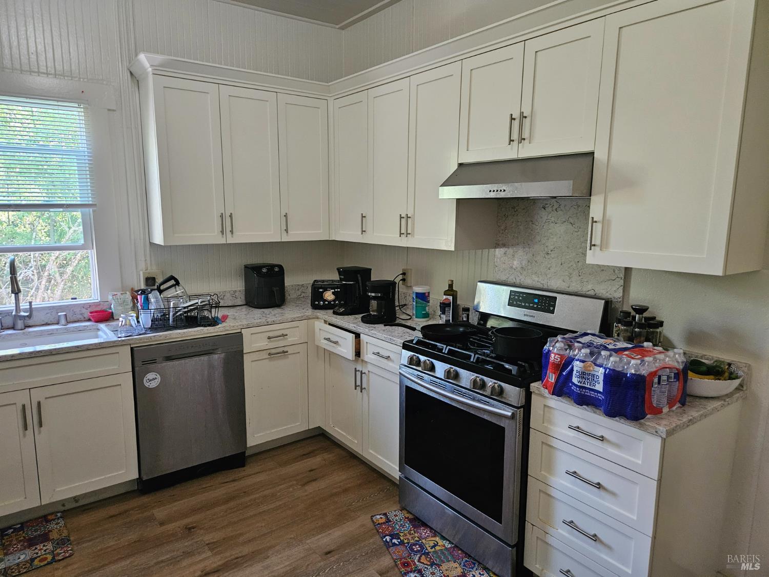 811 Davis Street Santa Rosa, CA 95401 - Photo 6 of 11