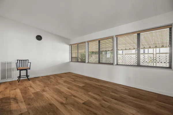 $129,999 | 20350 Hole In 1 Drive, Unit 170, Redding, CA 96002