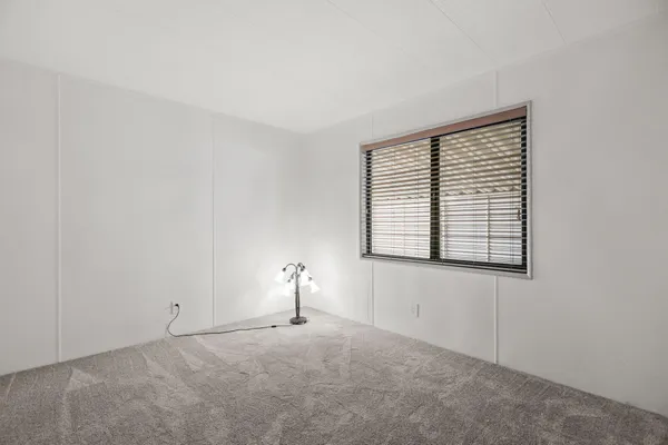 $129,999 | 20350 Hole In 1 Drive, Unit 170, Redding, CA 96002