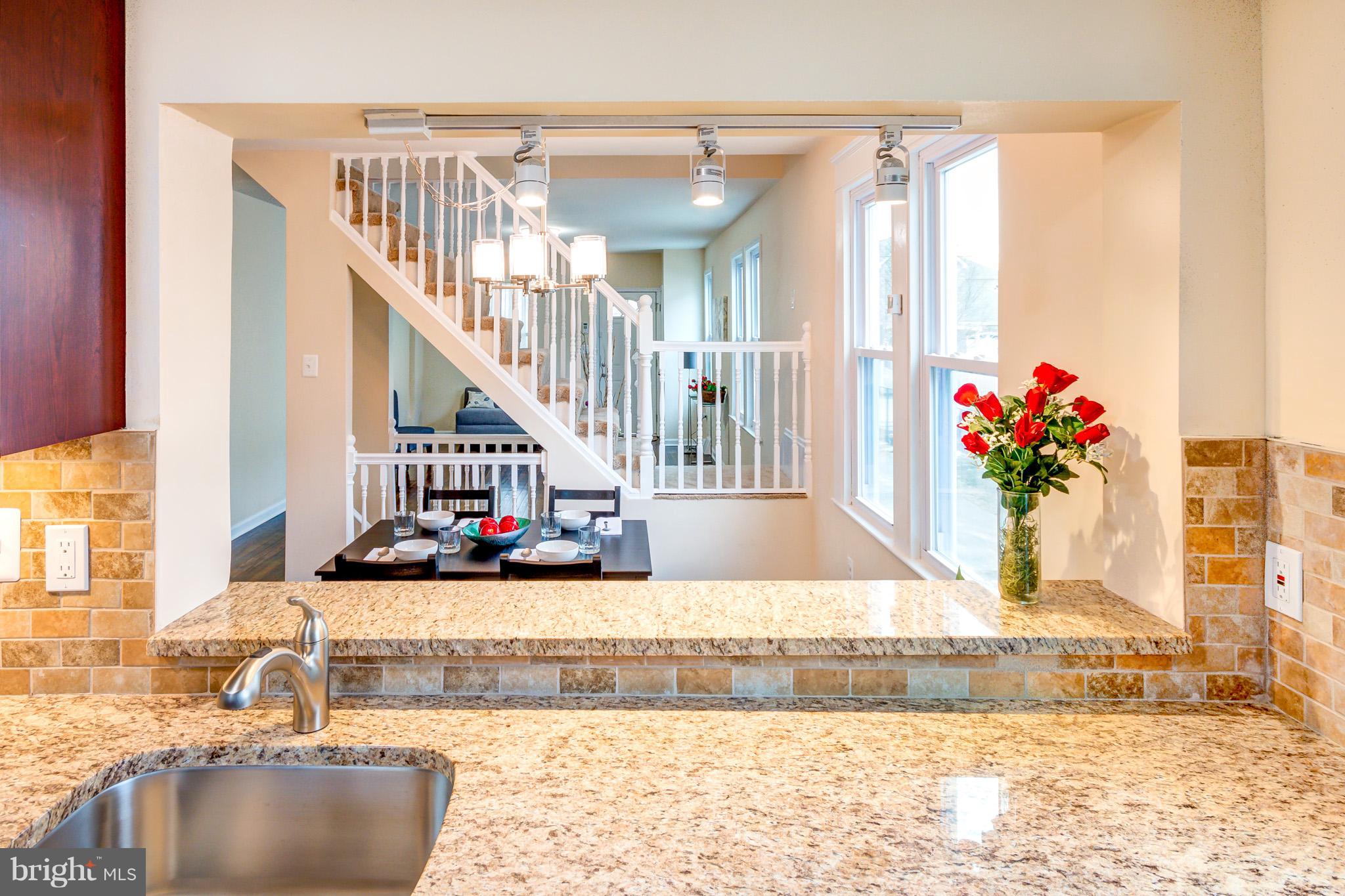 3626 Hineline Road Baltimore, MD 21229 - Photo 8 of 20 Granite Counters
