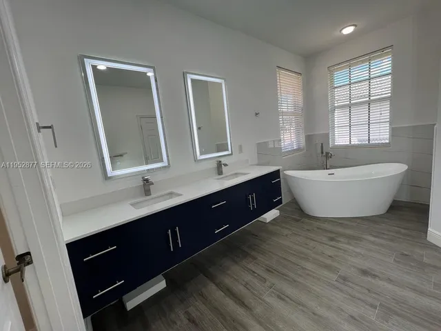 $6,990 | 1971 Harbor View Circle, Unit 1971, Weston, FL 33327