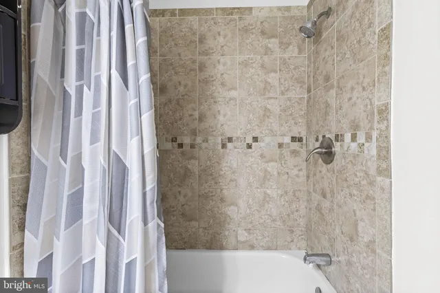 $560,000 | 604 South Birch Street, Sterling, VA 20164