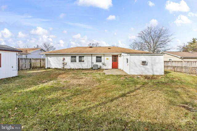 $560,000 | 604 South Birch Street, Sterling, VA 20164