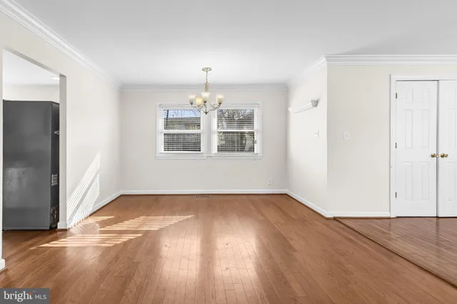 $560,000 | 604 South Birch Street, Sterling, VA 20164