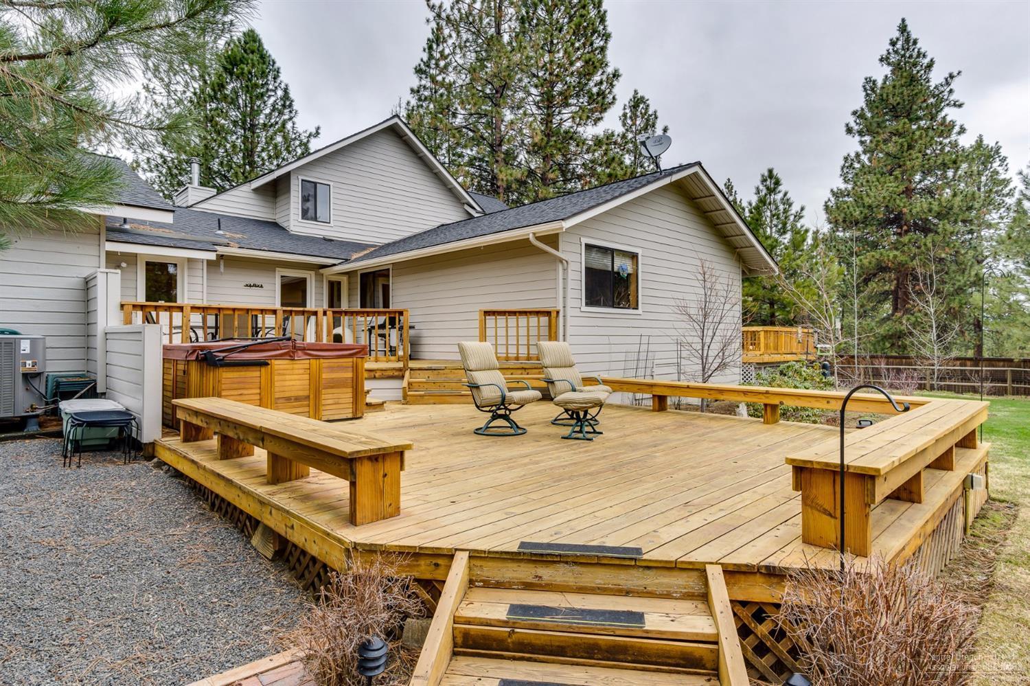 60370 Woodside Loop Bend, OR 97702 - Photo 18 of 25 Additional Photo
