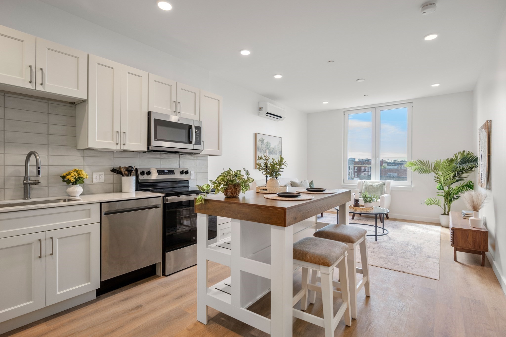 440 Broadway, Unit 307 Chelsea, MA 02150 - Photo 10 of 27 Gallery Image 10