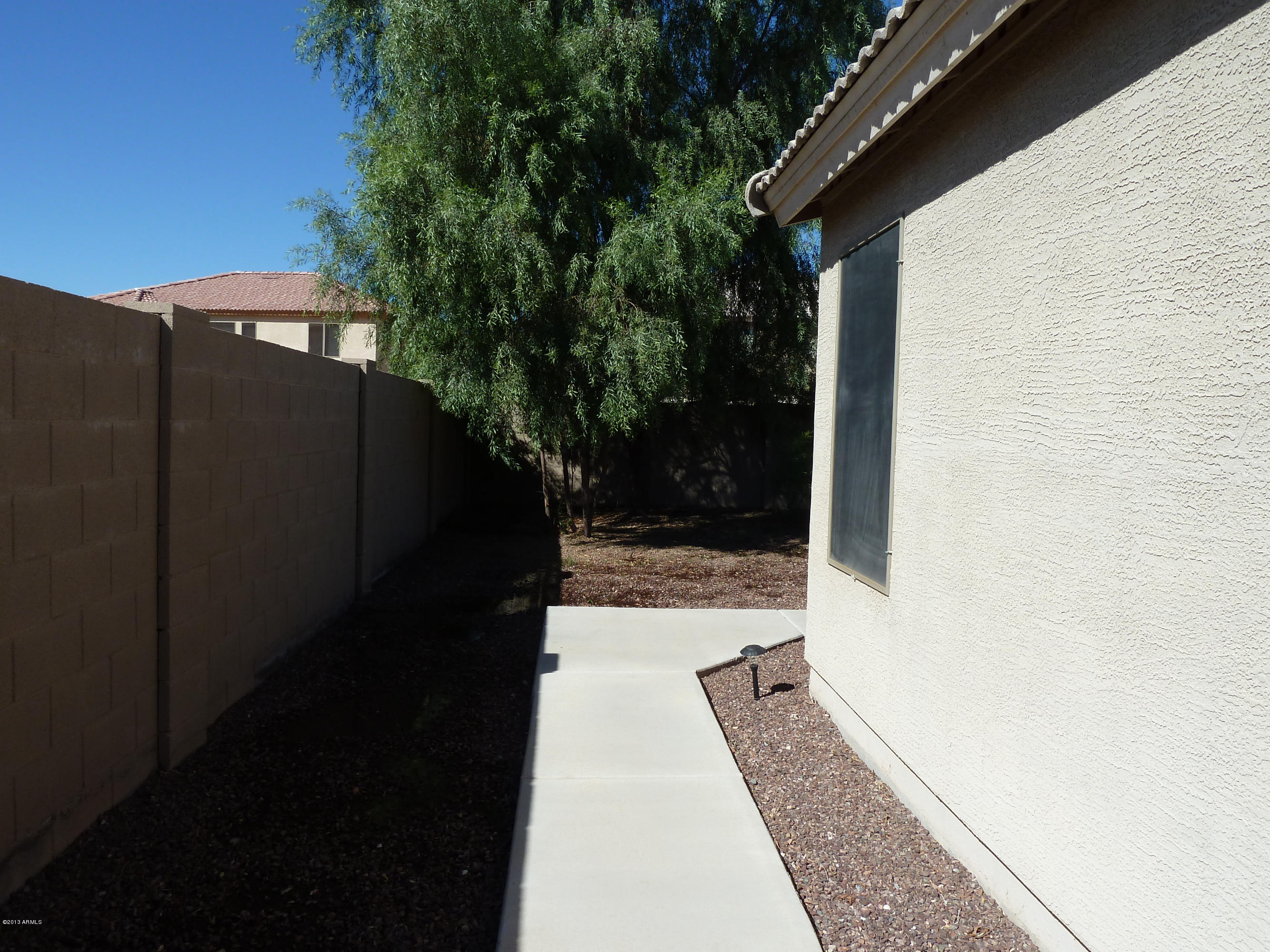 9938 West Heber Road Tolleson, AZ 85353 - Photo 15 of 17 Side Yard