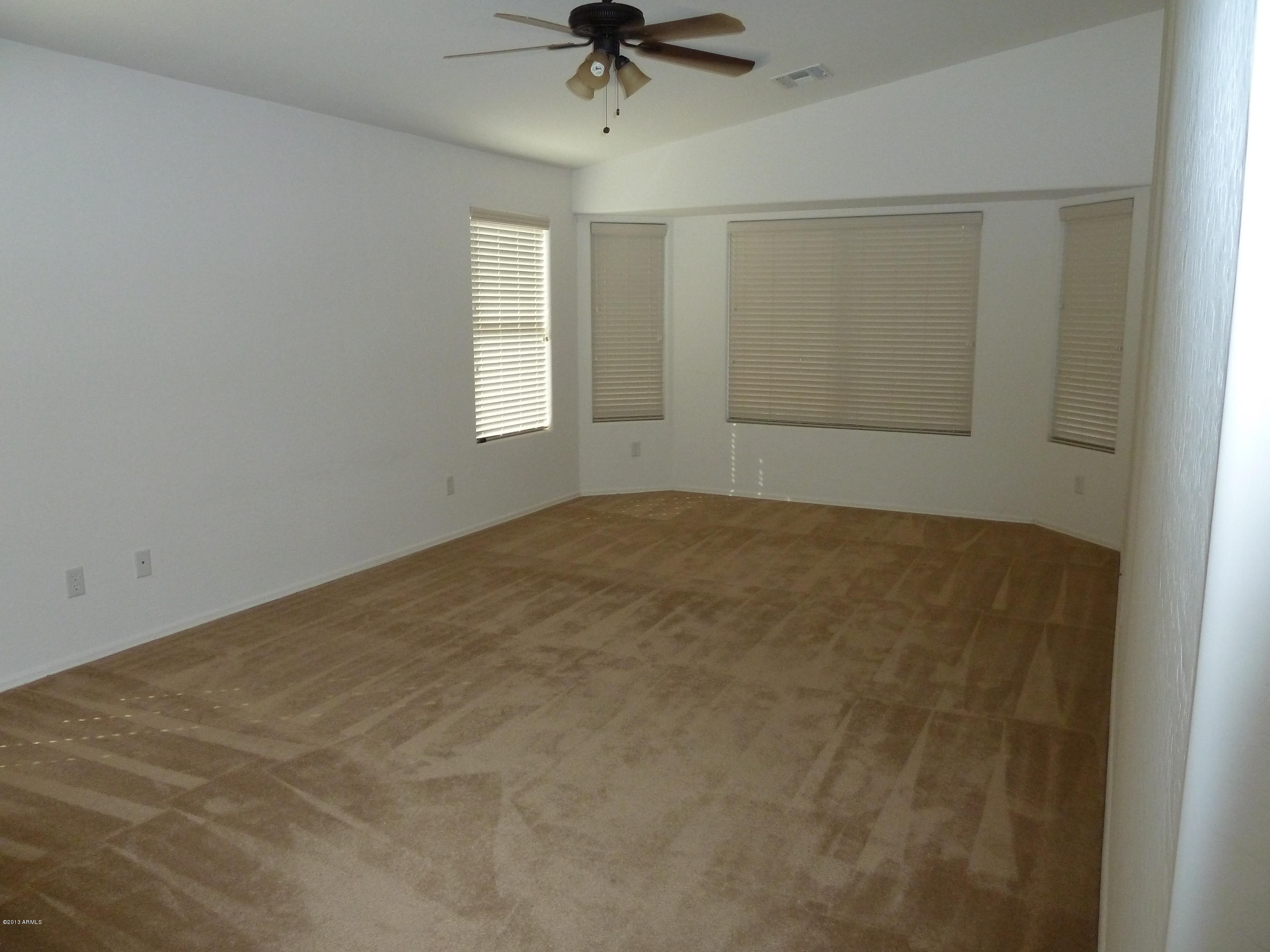 9938 West Heber Road Tolleson, AZ 85353 - Photo 7 of 17 Large master bedroom