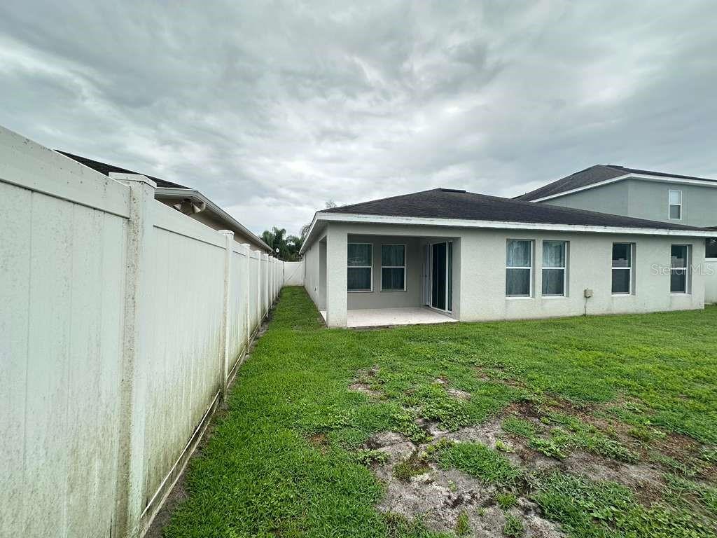 10816 Cabbage Tree Loop Orlando, FL 32825 - Photo 7 of 18