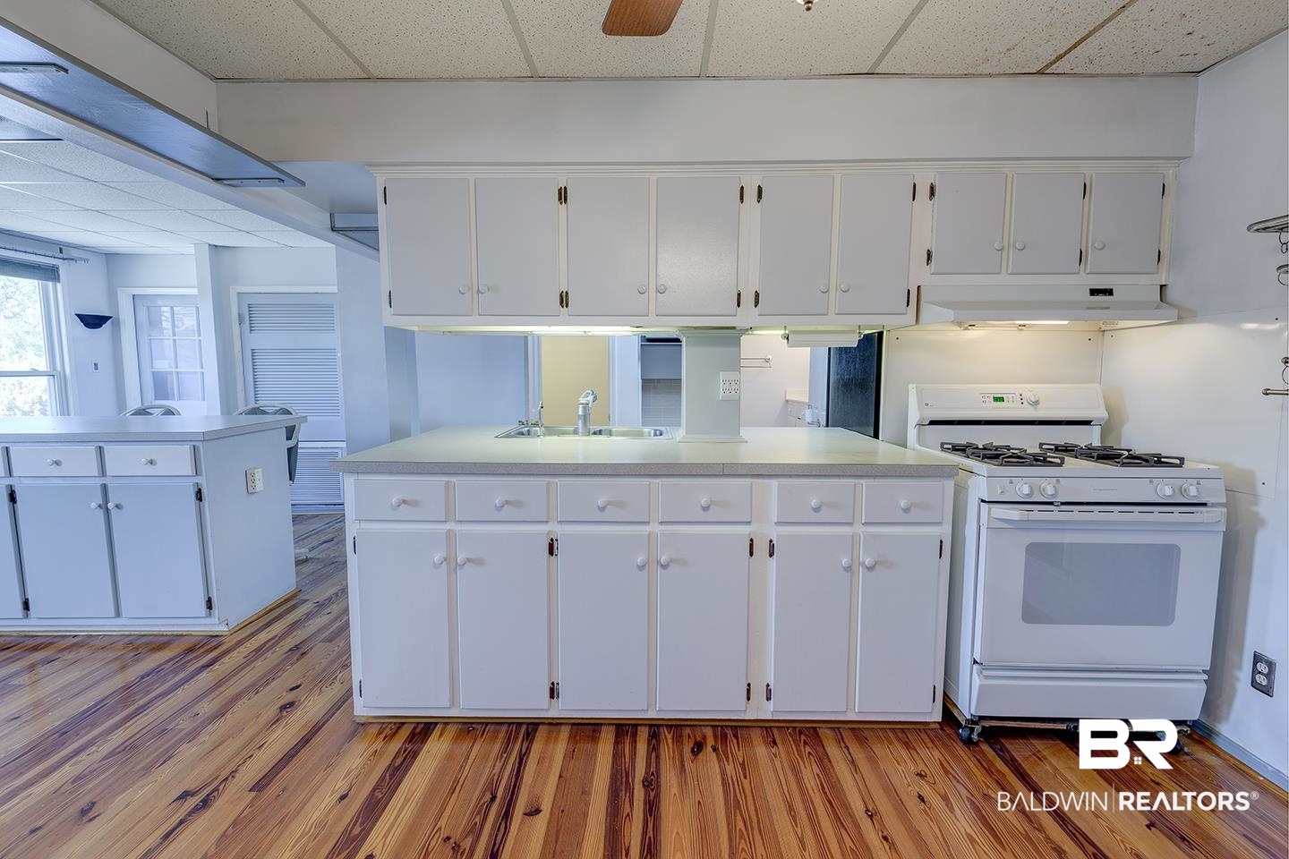 156 State Street Mobile, AL 36603 - Photo 8 of 34