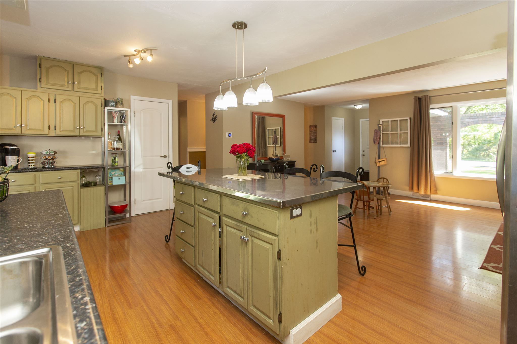 12251 Day Road Mishawaka, IN 46545 - Photo 13 of 36 Gallery Image 13