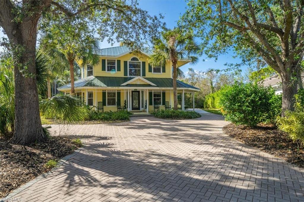 8131 Ronda Court Naples, FL 34109 - Photo 1 of 1 Gallery Image 1