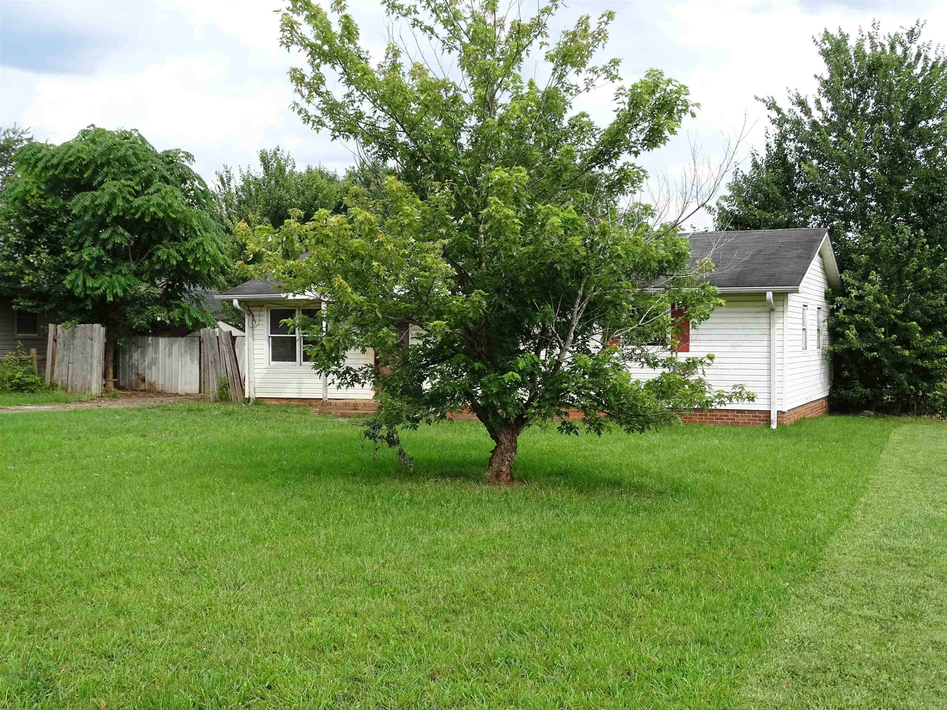 218 Wingo Road Wellford, SC 29385 - Photo 11 of 11 Gallery Image 11