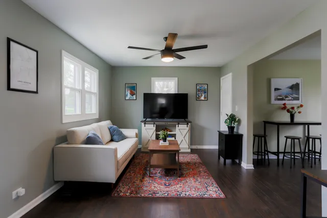 $2,000 | 3153 Lockwood Boulevard, Lyons, WI 53147