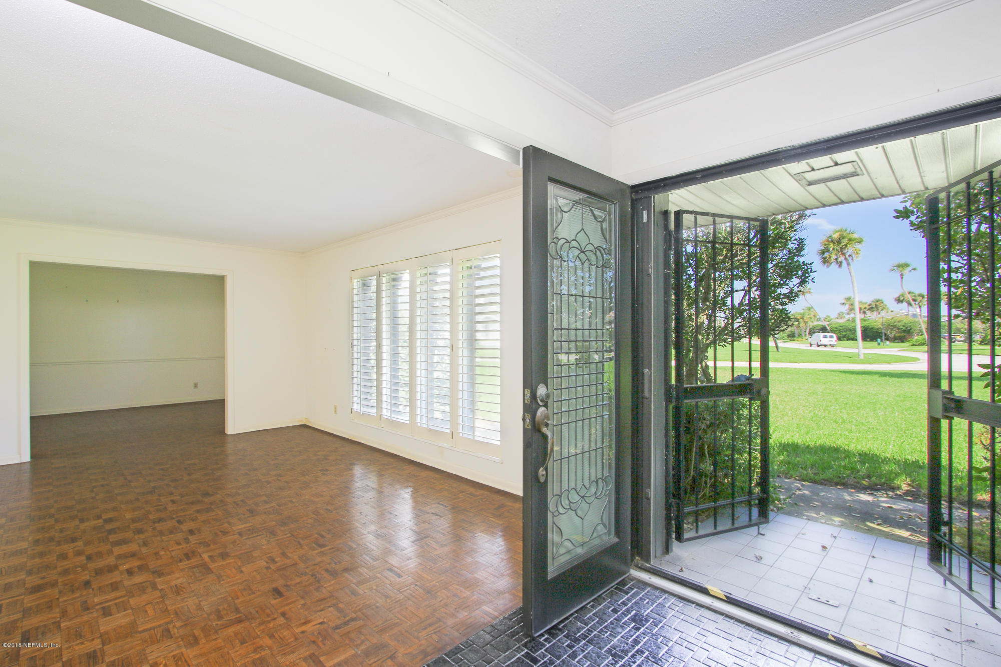 525 Lake Road Ponte Vedra Beach, FL 32082 - Photo 4 of 29 525 Lake Rd Int - WebSized-5