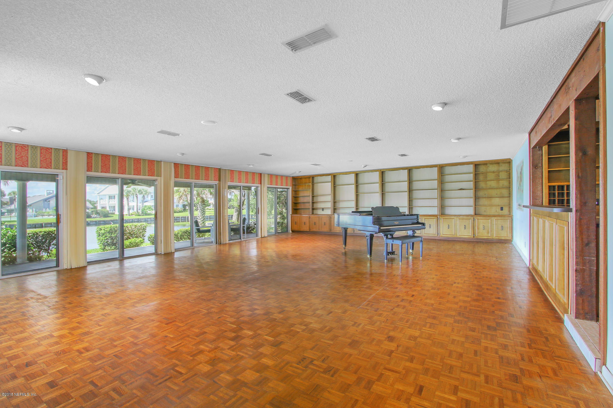 525 Lake Road Ponte Vedra Beach, FL 32082 - Photo 10 of 29 525 Lake Rd Int - WebSized-9