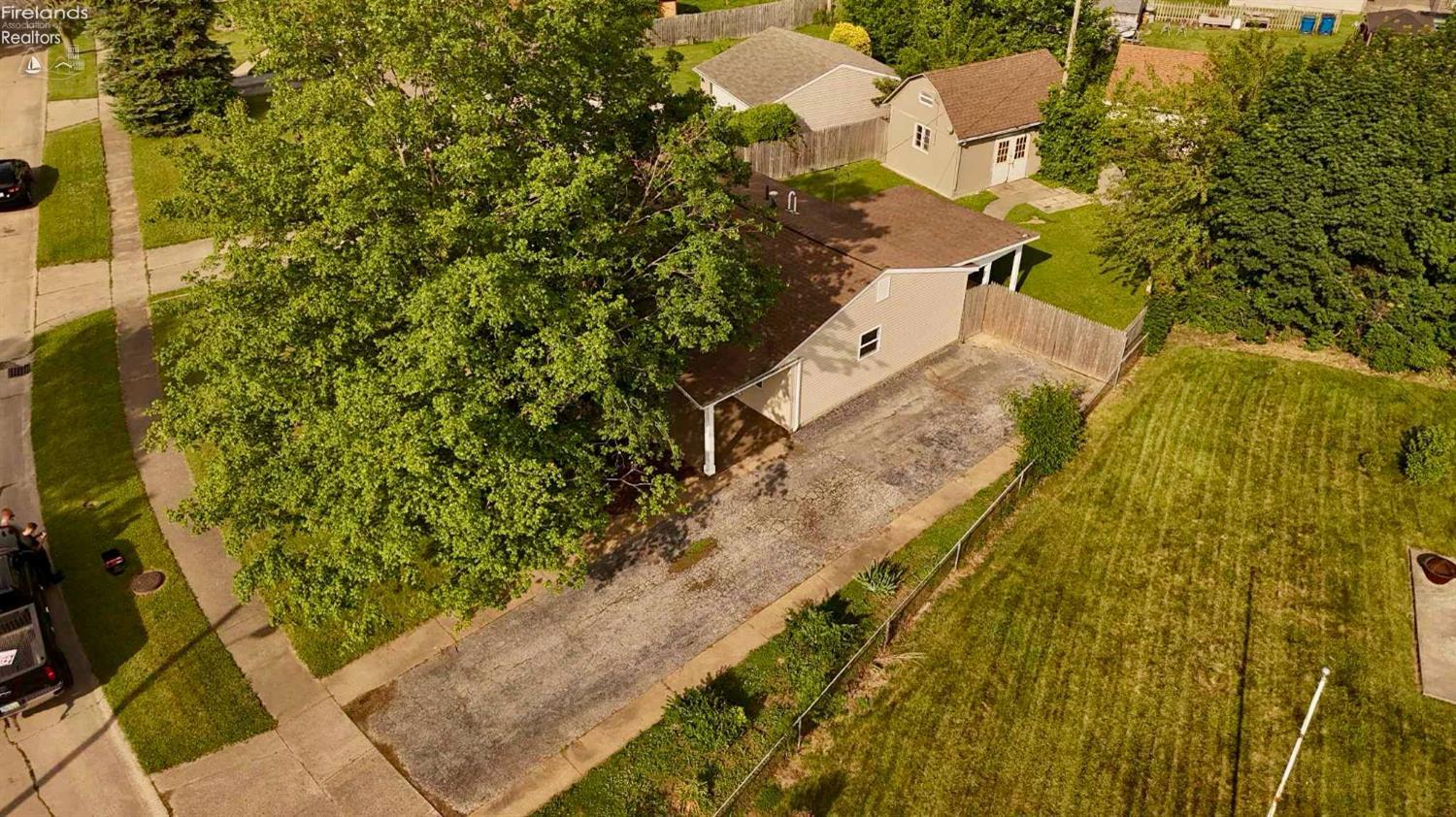 2150 Aspen Run Road Sandusky, OH 44870 - Photo 5 of 29 Gallery Image 5