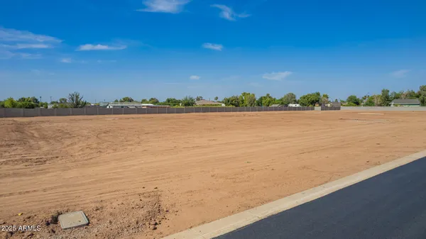 $799,900 | 737 East Loma Vista Street, Unit 12, Gilbert, AZ 85295