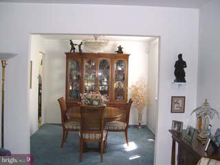 7801 Oak Lane Road Cheltenham, PA 19012 - Photo 3 of 6 Gallery Image 3