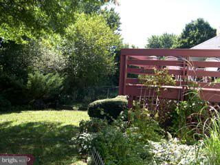 7801 Oak Lane Road Cheltenham, PA 19012 - Photo 6 of 6 Gallery Image 6