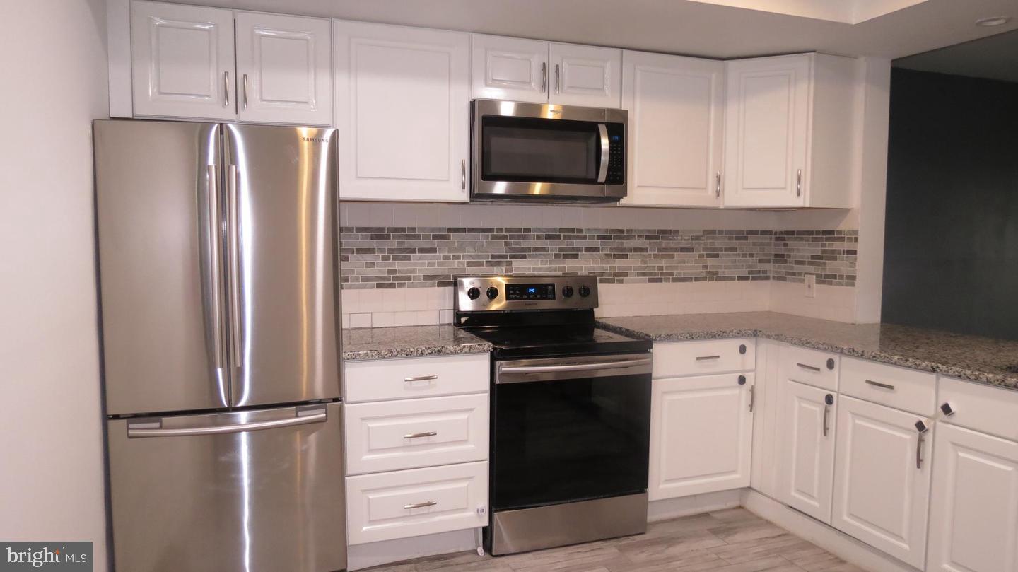 1802 Bromley Estate Pine Hill, NJ 08021 - Photo 5 of 12