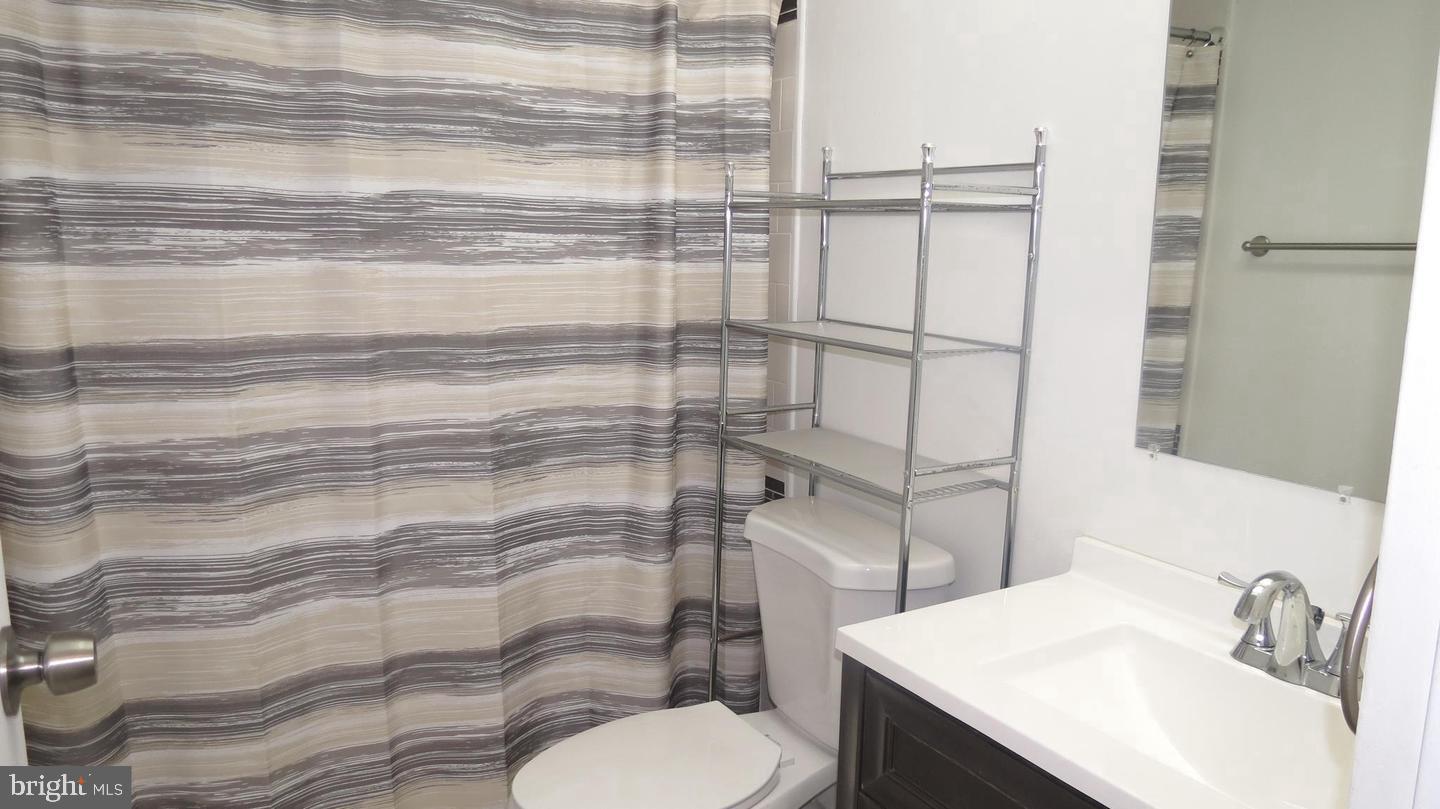 1802 Bromley Estate Pine Hill, NJ 08021 - Photo 10 of 12