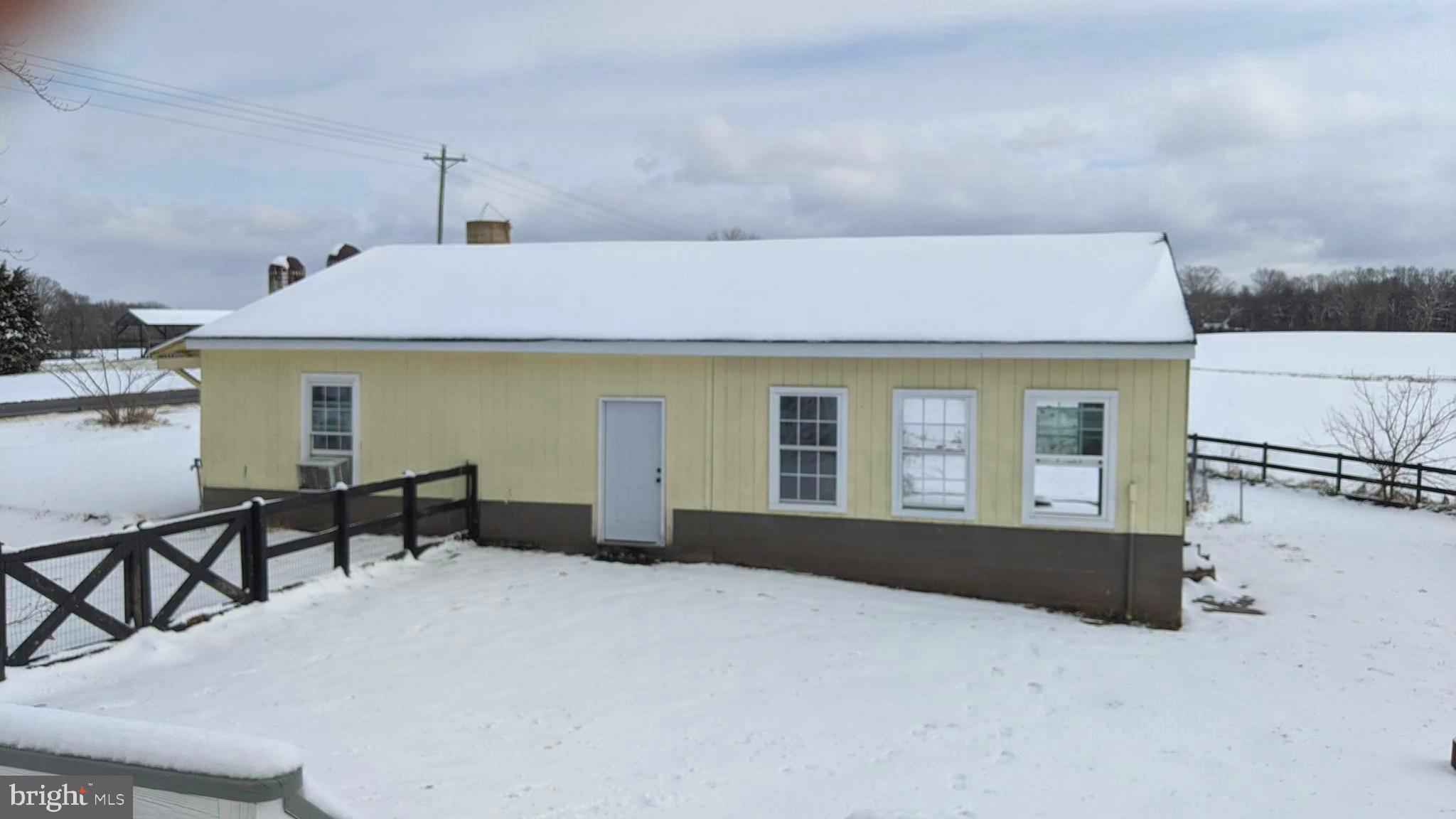 31206 Old Plank Road Locust Grove, VA 22508 - Photo 12 of 14 3 bay garage for your mechanic