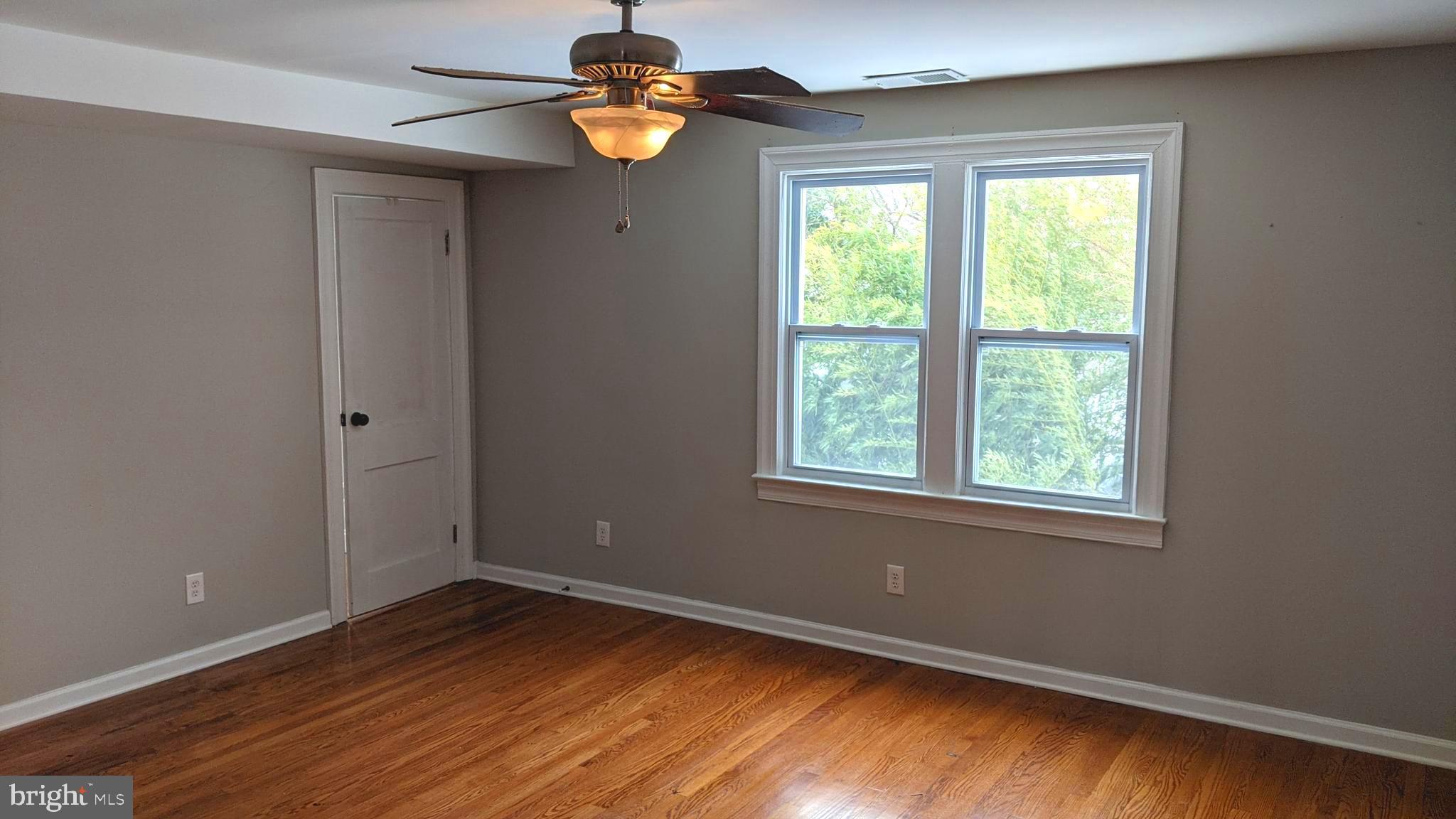 31206 Old Plank Road Locust Grove, VA 22508 - Photo 4 of 14 Master bedroom