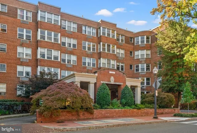 $2,500 | 2500 Q Street Northwest, Unit 529, Washington, DC 20007