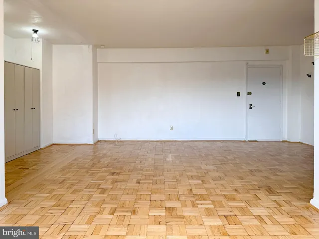 $2,500 | 2500 Q Street Northwest, Unit 529, Washington, DC 20007